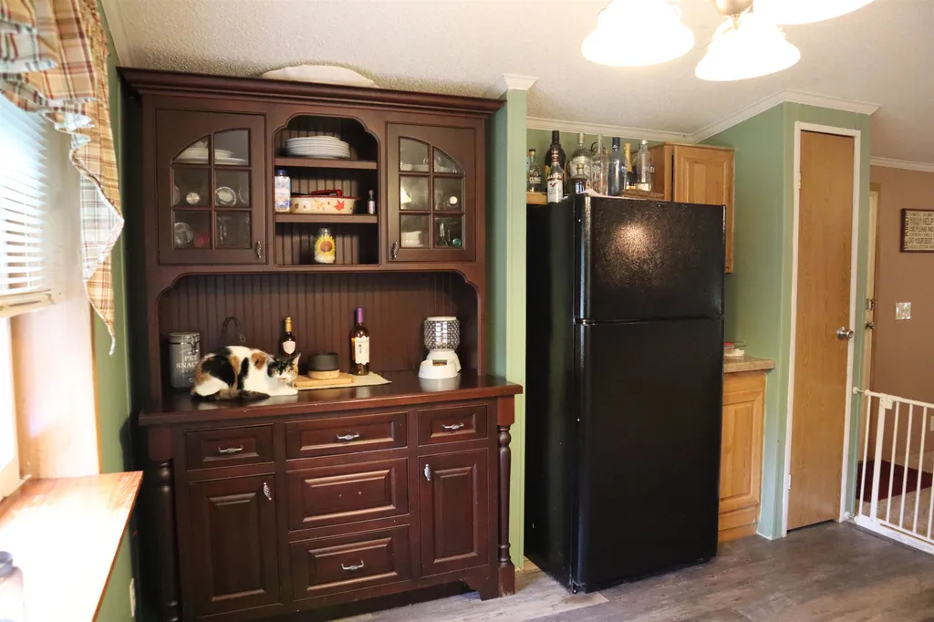 8 Marilyn Drive Allenstown NH 03275