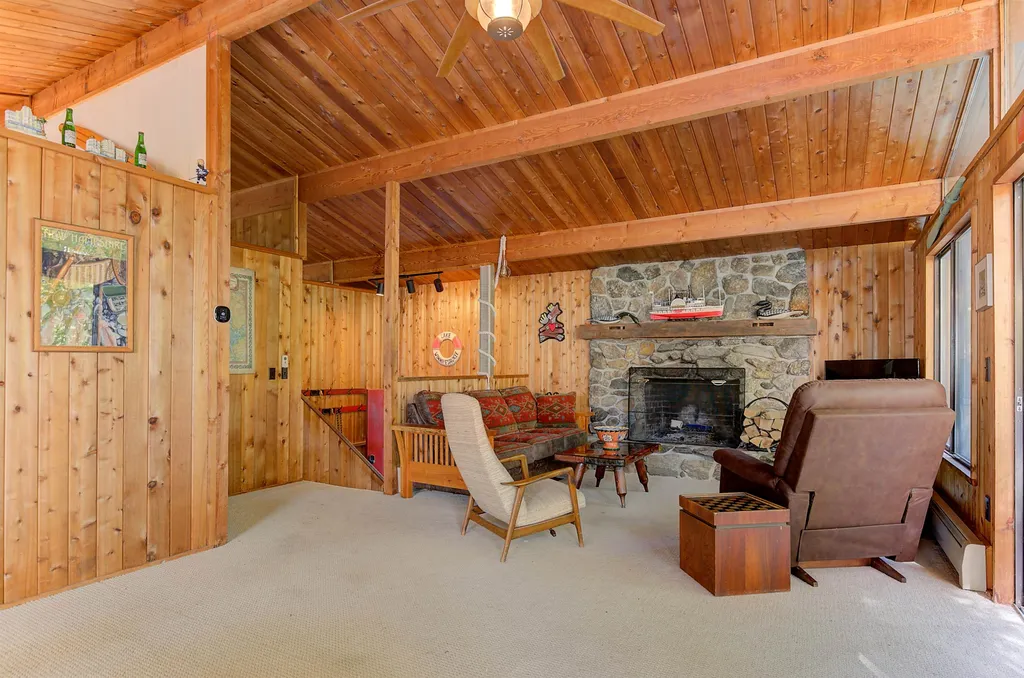 15 Brookhurst West Lane Meredith NH 03253