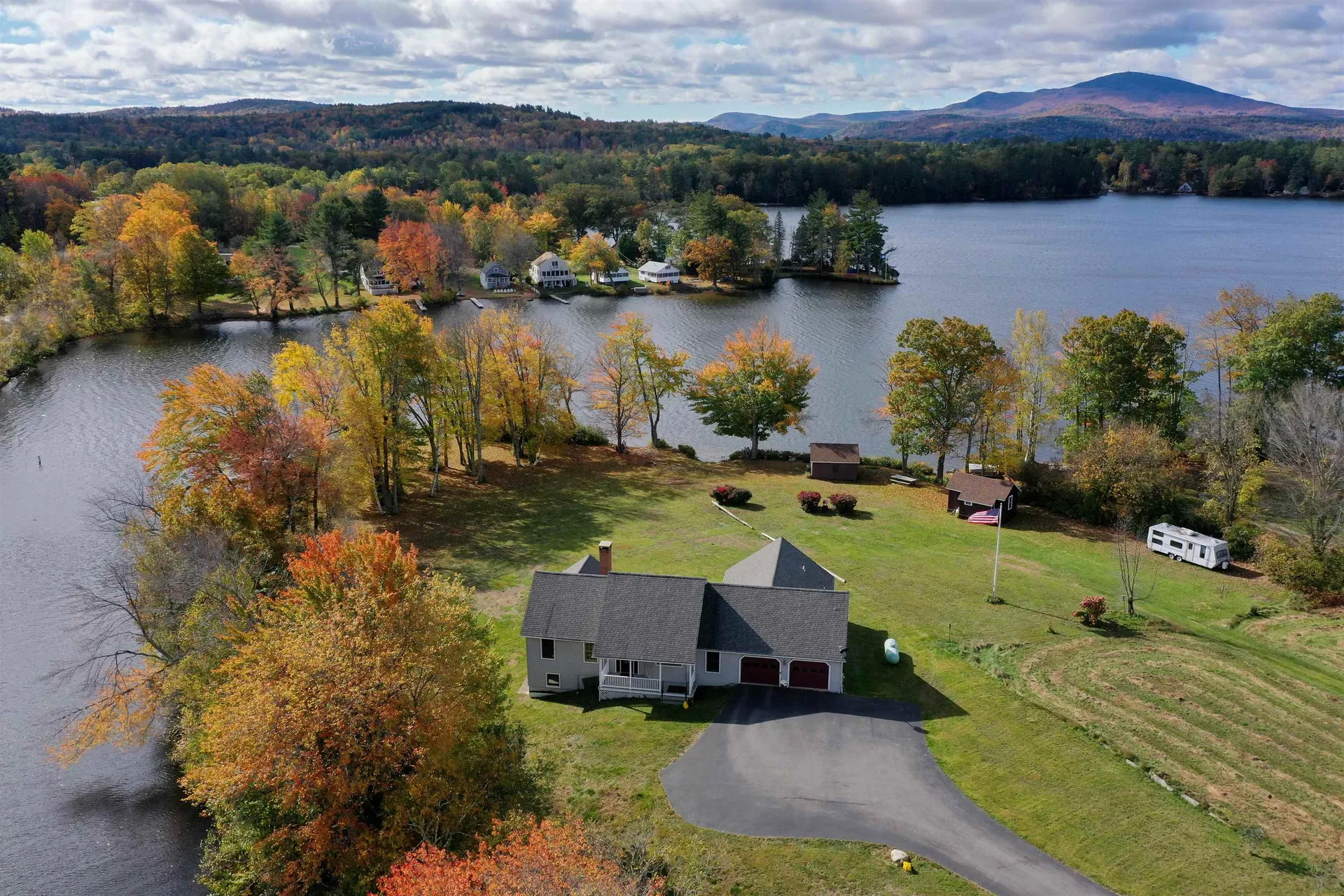 42 Thompson Point Lane Andover NH 03216