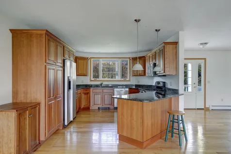 42 Thompson Point Lane Andover NH 03216