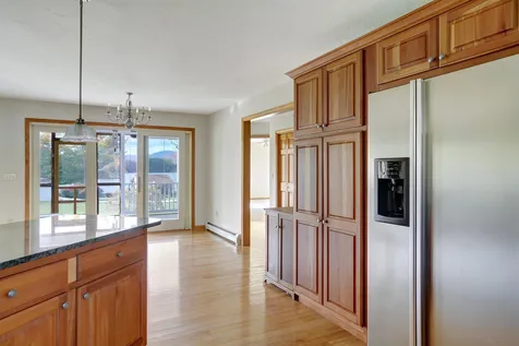 42 Thompson Point Lane Andover NH 03216