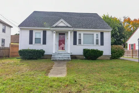 643 Grove Street Manchester NH 03103