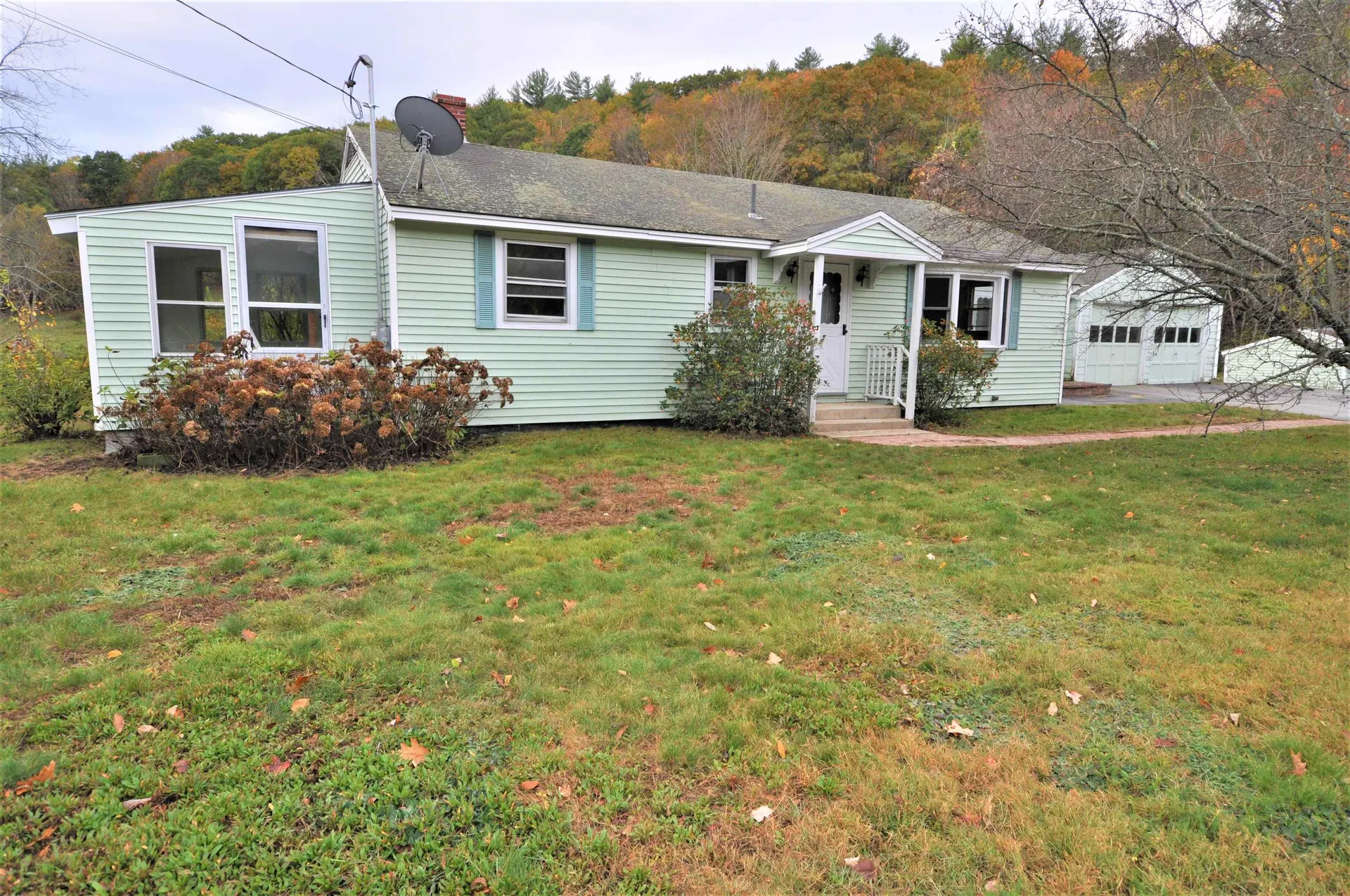 3 Forest Road Weare NH 03281