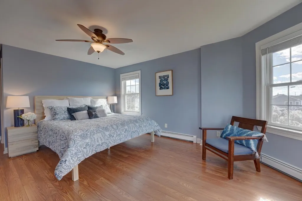 7 Pearl Street Hampton NH 03842