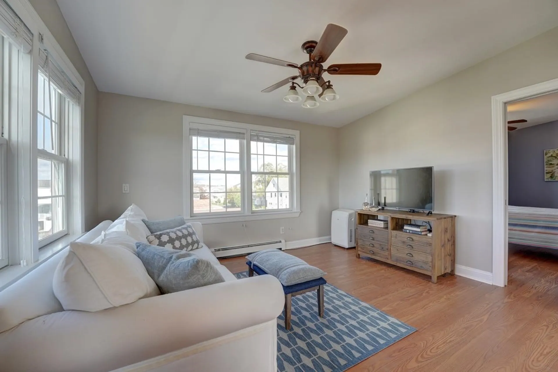 7 Pearl Street Hampton NH 03842