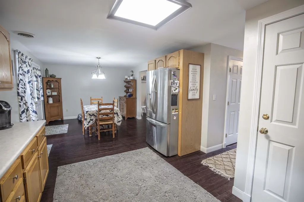 12 Sherburne Drive Raymond NH 03077