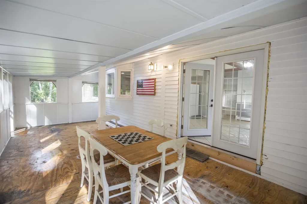 57 Dickinson Road Keene NH 03431