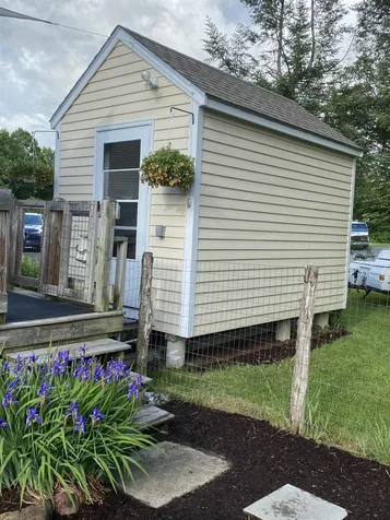 28 Pleasant Way Johnson VT 05656