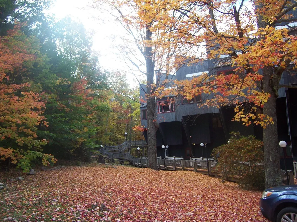 34 Weetamoo Trail Campton NH 03223
