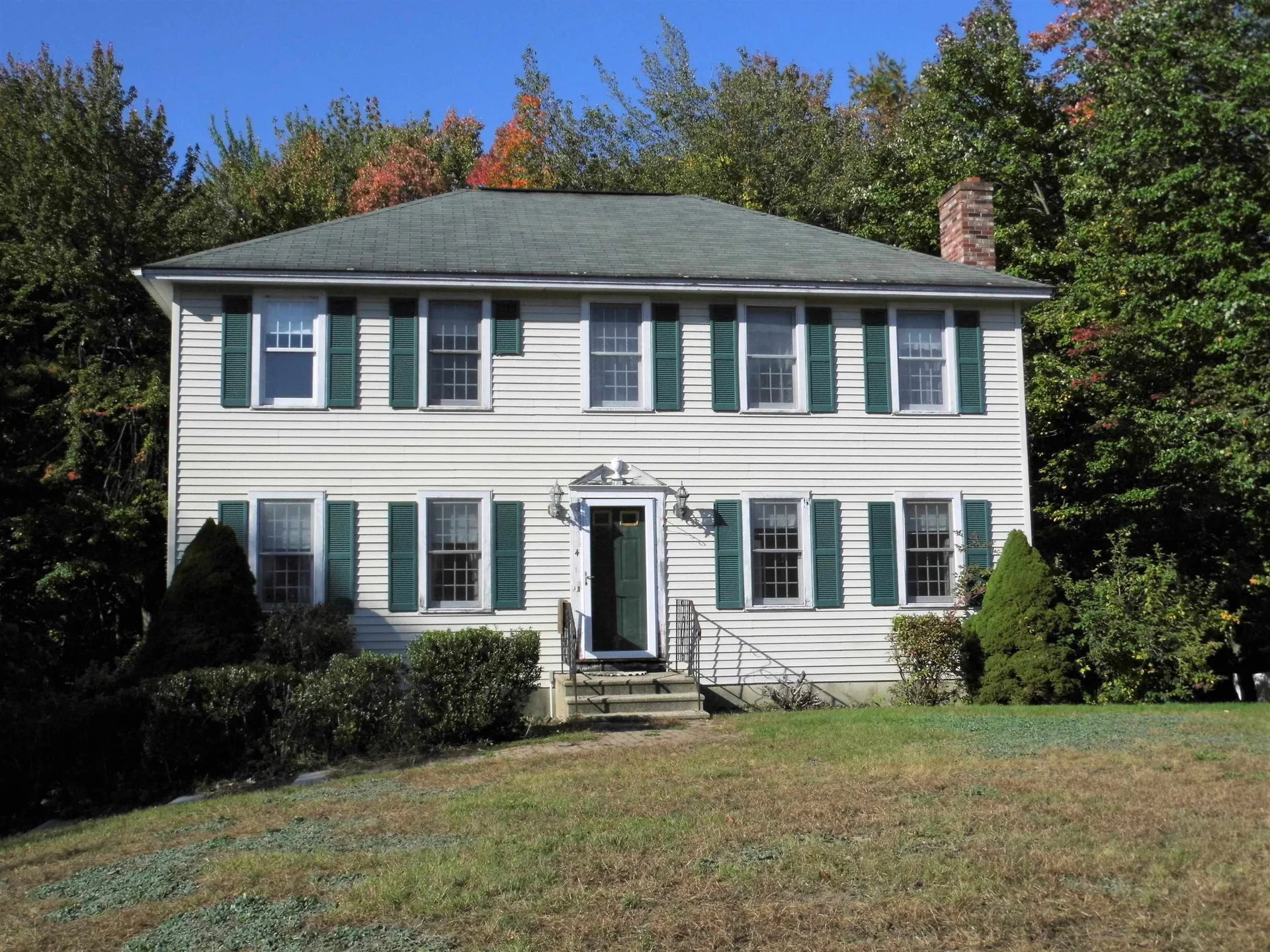 4 Noonan Drive Londonderry NH 03053