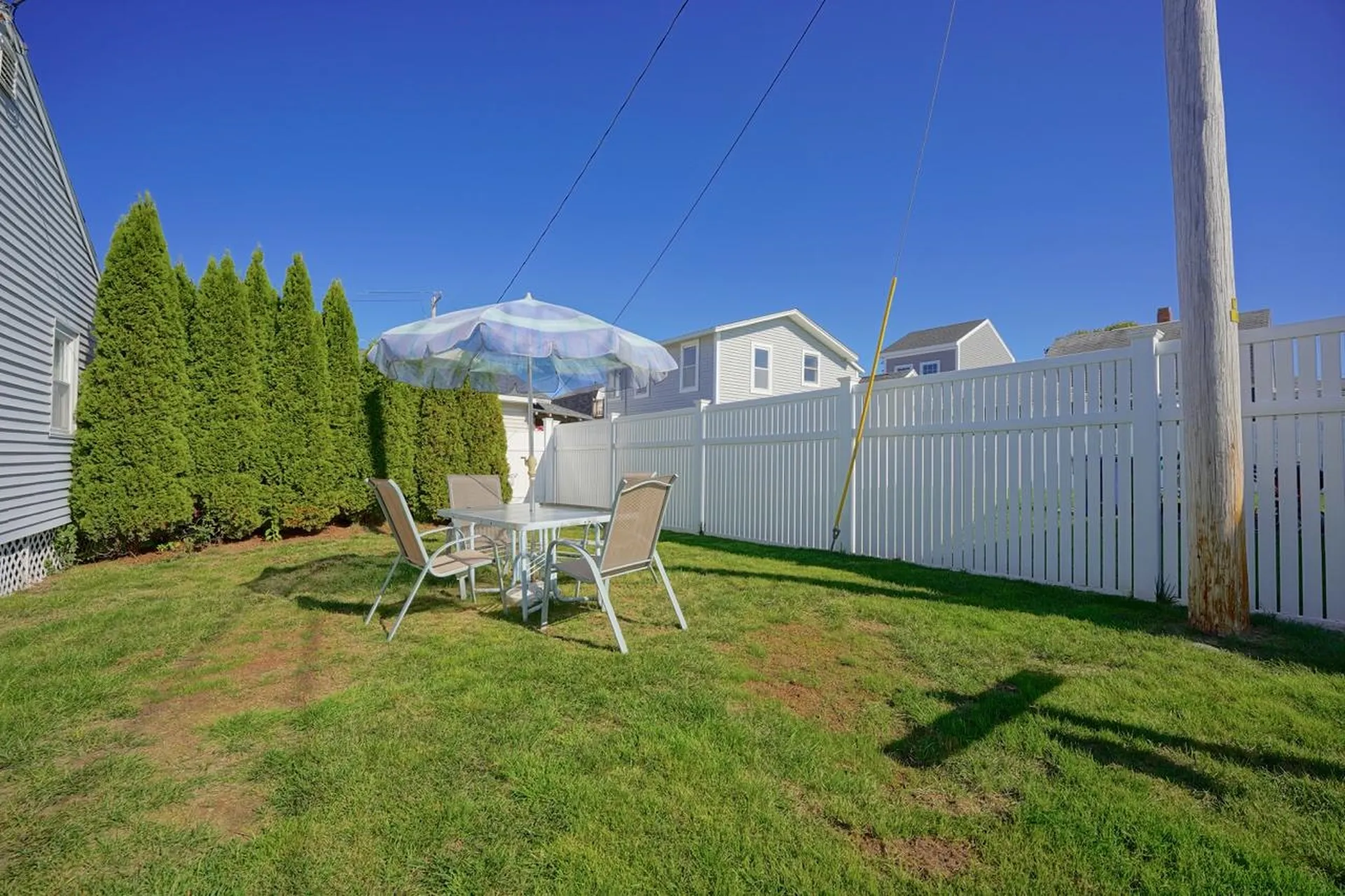 30 Nudd Avenue Hampton NH 03842