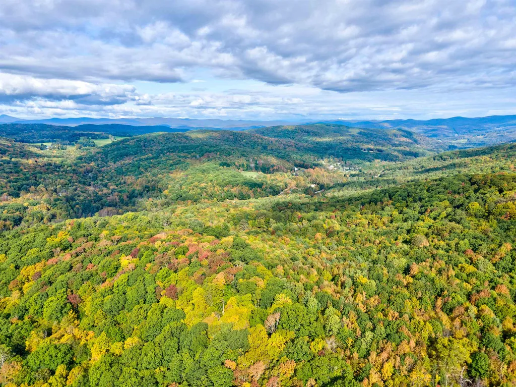 69-2 Advent Hill Road Hartland VT 05048