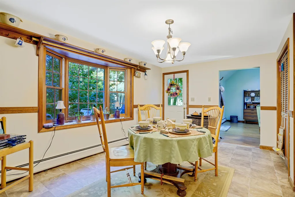 16 Northrup Drive Brentwood NH 03833