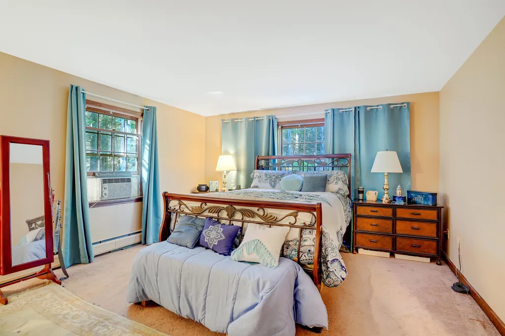 16 Northrup Drive Brentwood NH 03833