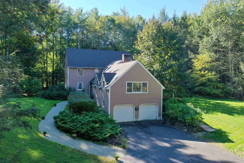 16 Northrup Drive Brentwood NH 03833