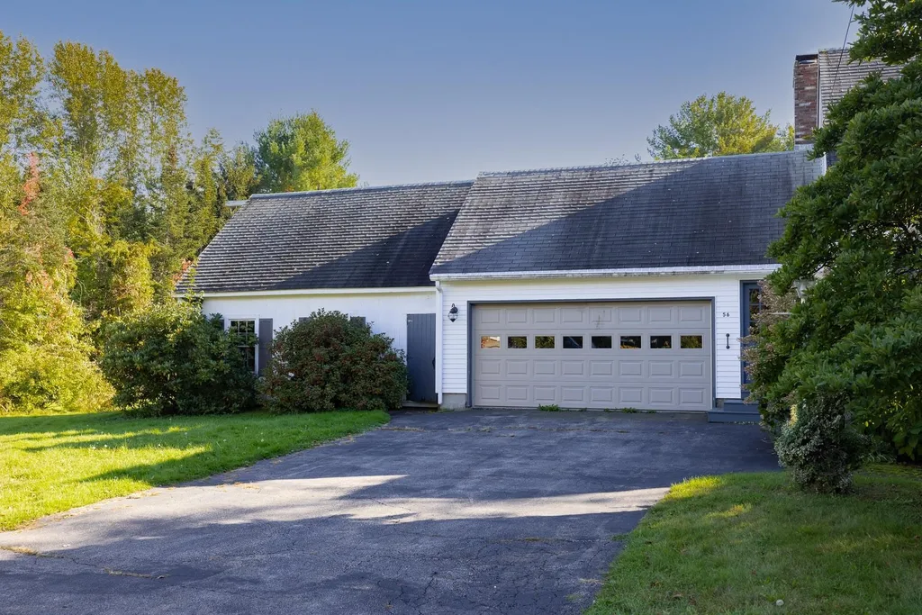 56 Airport Road Newington NH 03801