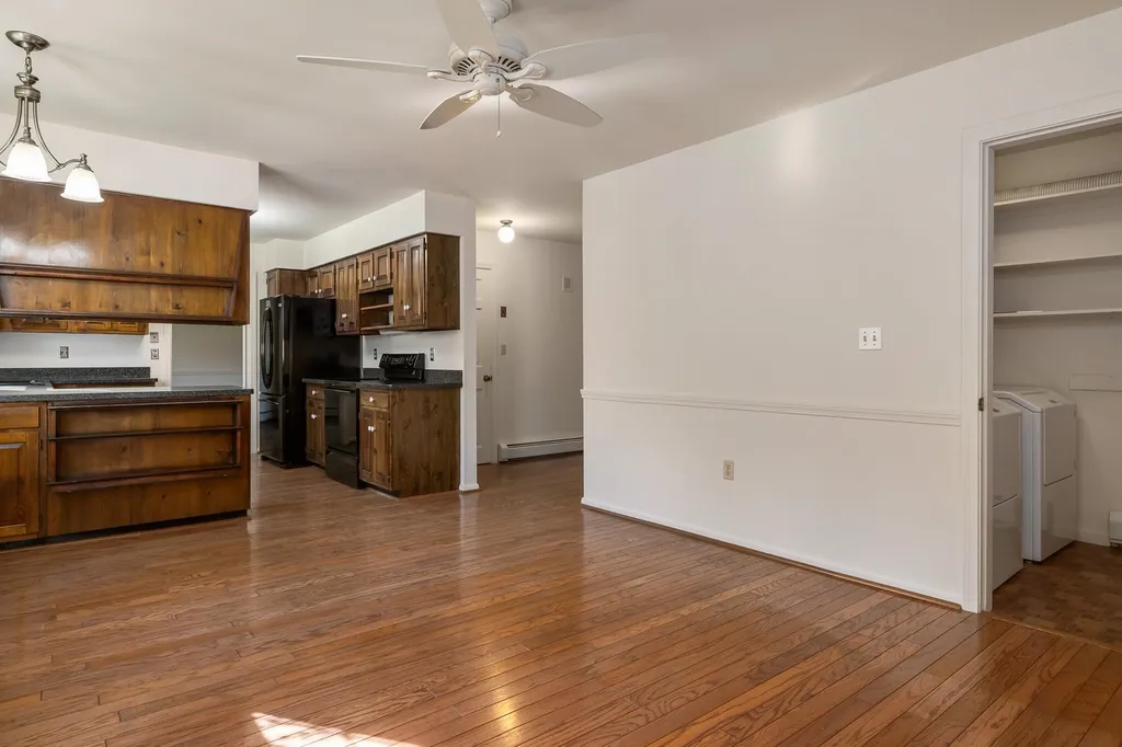 56 Airport Road Newington NH 03801