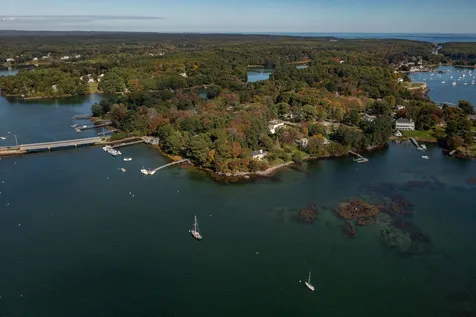 6 Follett Lane Kittery ME 03905