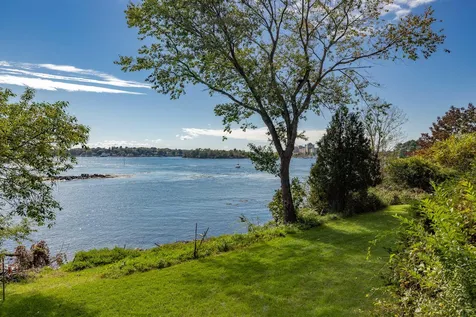 6 Follett Lane Kittery ME 03905