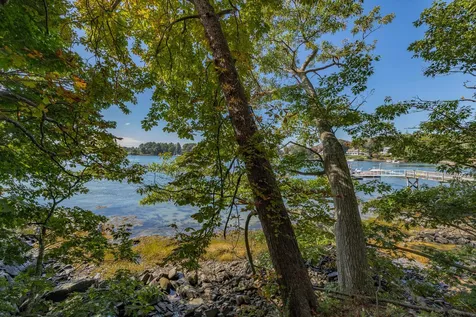 6 Follett Lane Kittery ME 03905