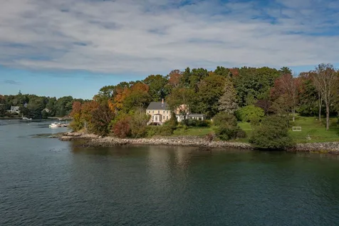 6 Follett Lane Kittery ME 03905