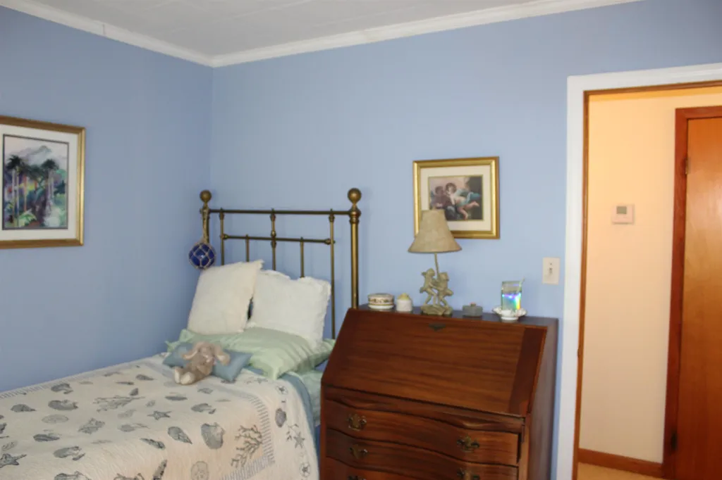 586 Bridge Road North Hero VT 05474