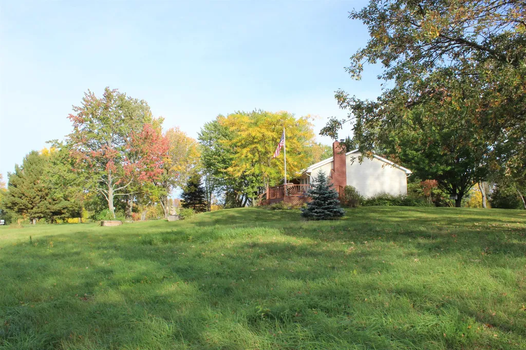586 Bridge Road North Hero VT 05474