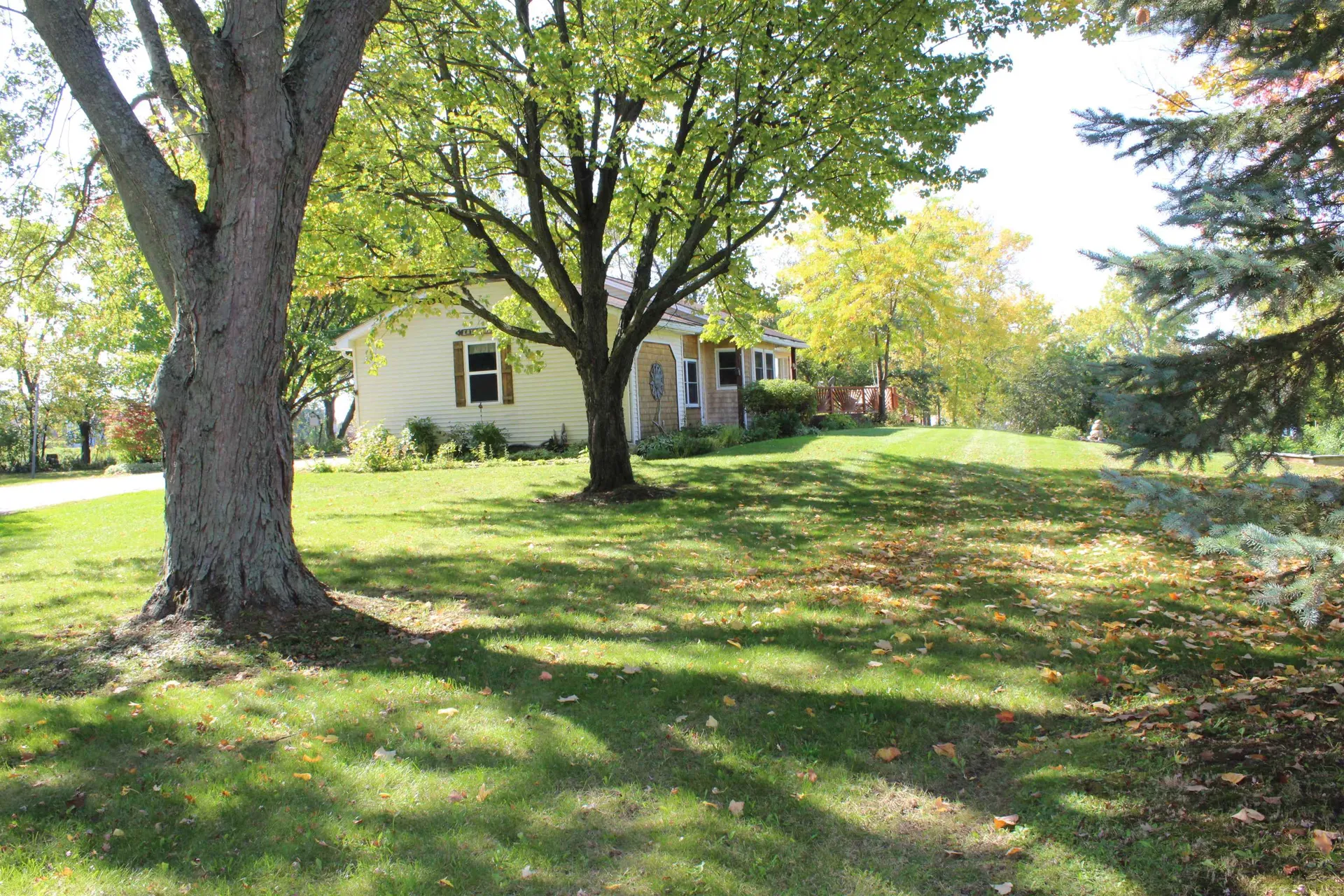586 Bridge Road North Hero VT 05474