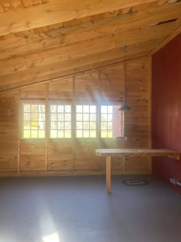 16 Spring Hill Road Putney VT 05346