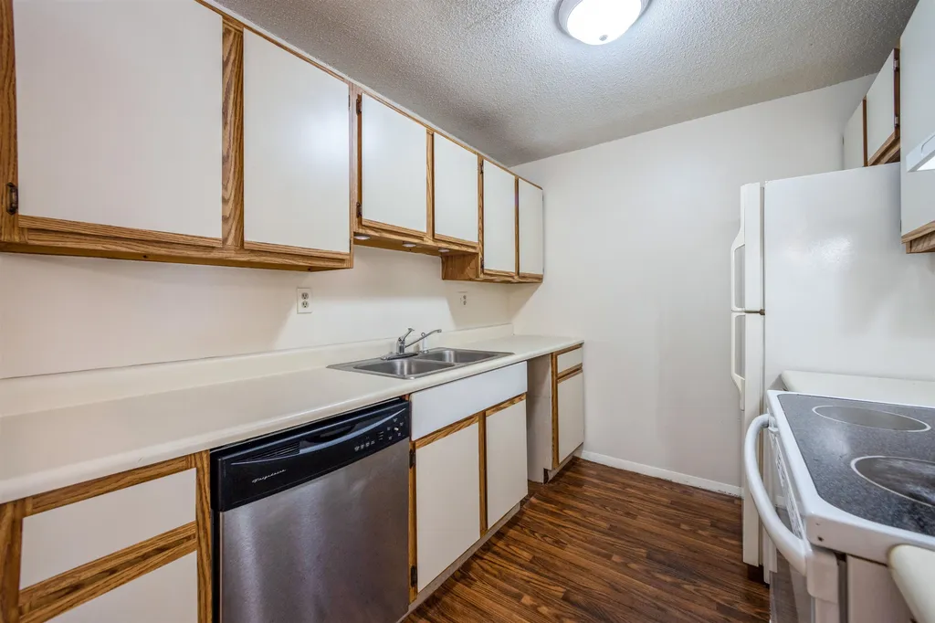 17 Blackstone Drive Nashua NH 03063