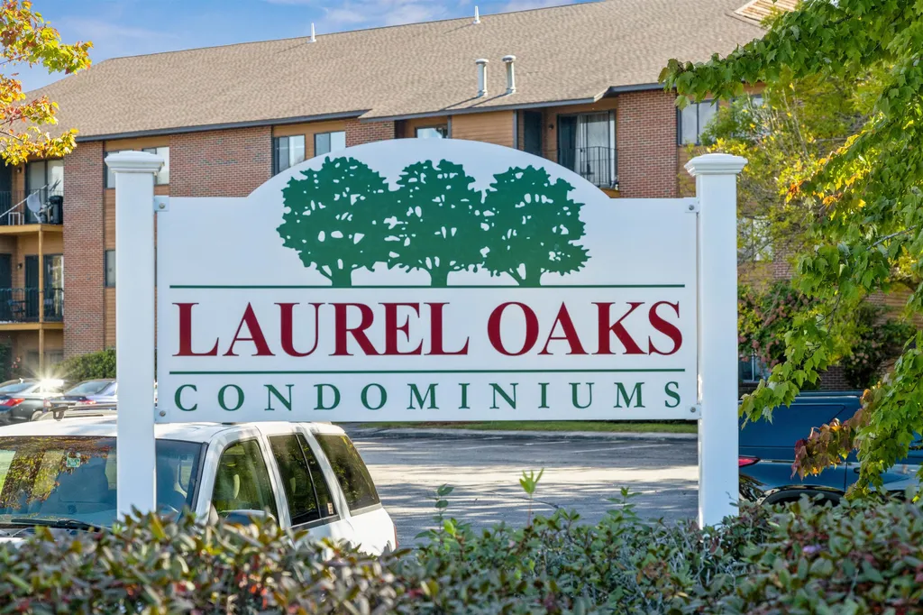 17 Blackstone Drive Nashua NH 03063