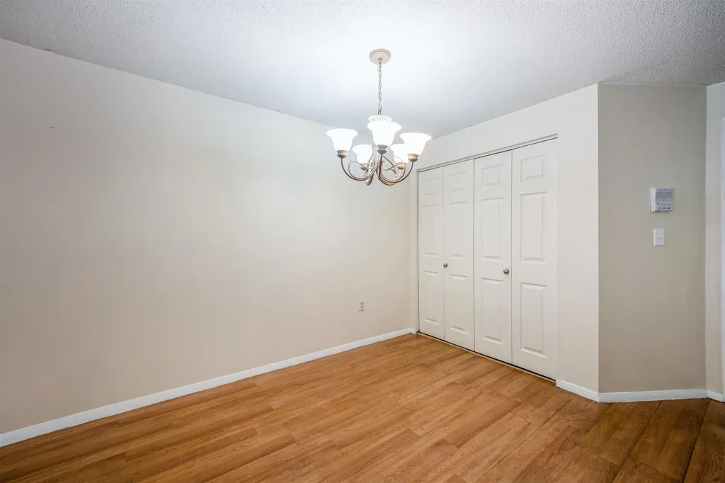 17 Blackstone Drive Nashua NH 03063