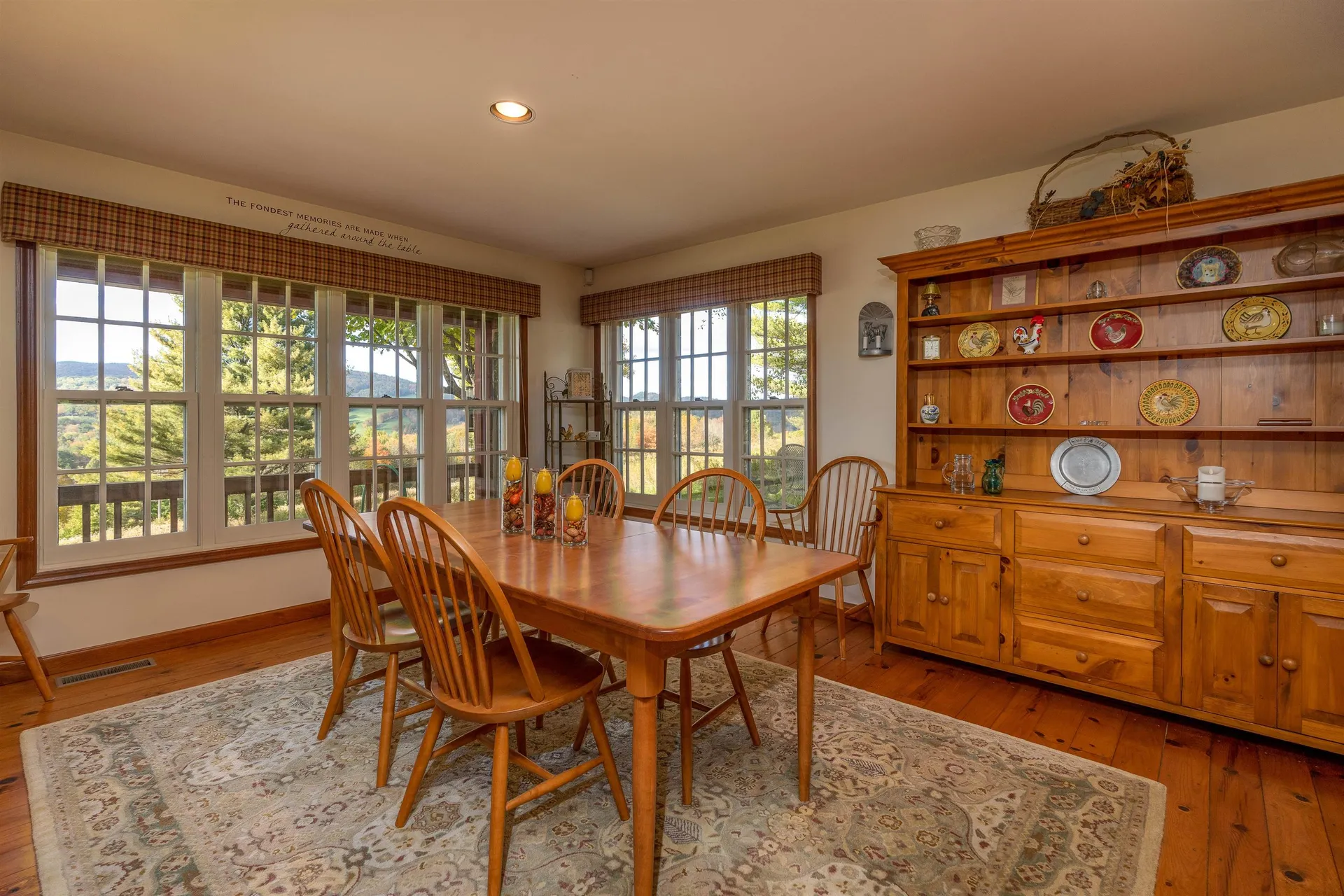 193 Chester Arthur Road Hartford VT 05059
