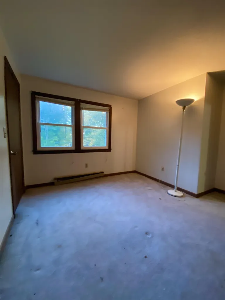 89 Dearborn Road Greenland NH 03840