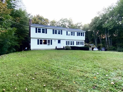 89 Dearborn Road Greenland NH 03840