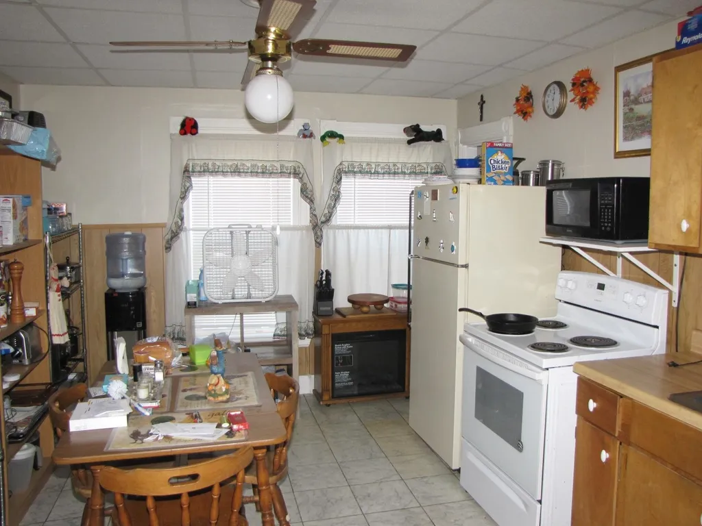 856 Somerville Street Manchester NH 03103