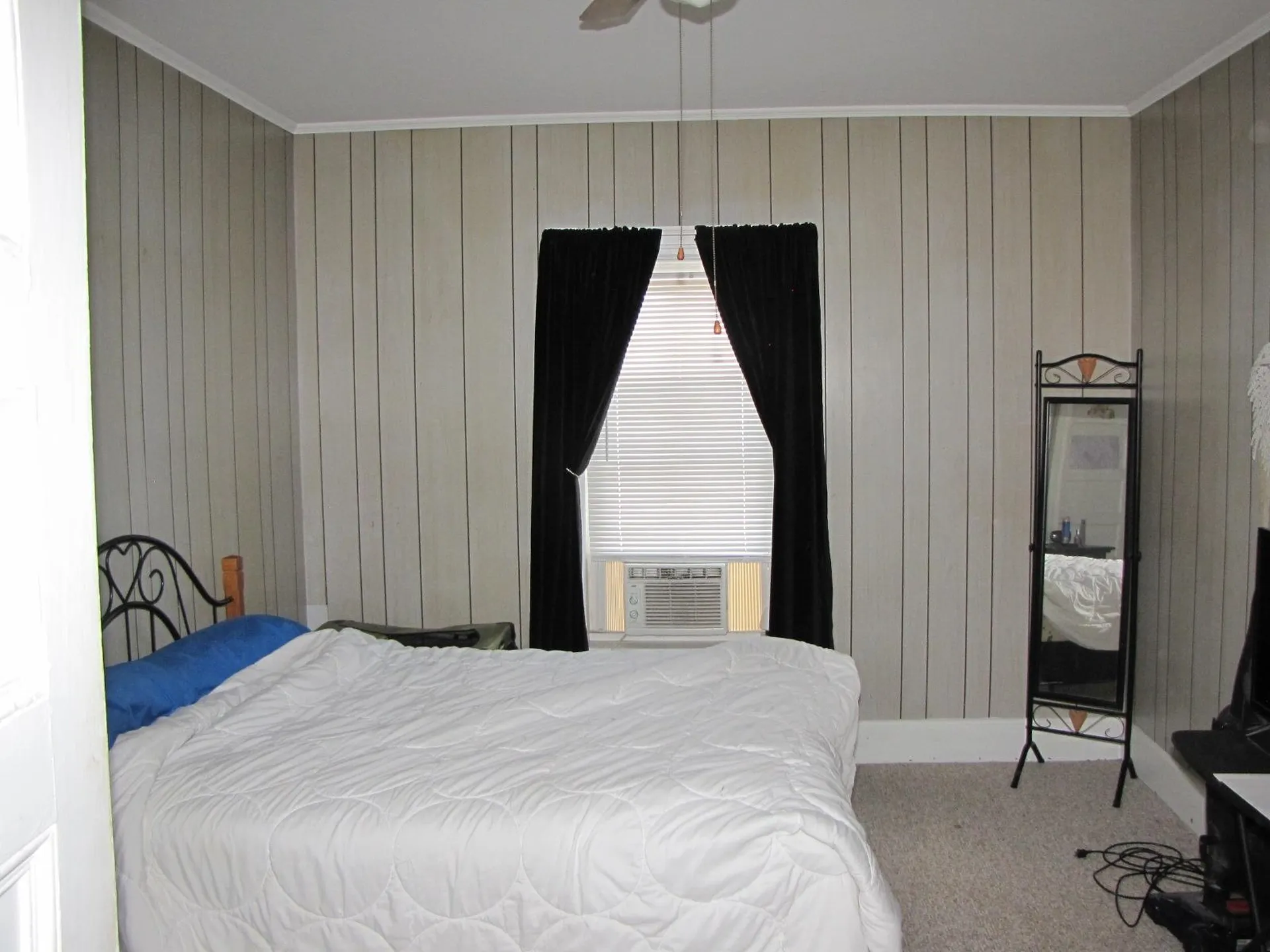 856 Somerville Street Manchester NH 03103