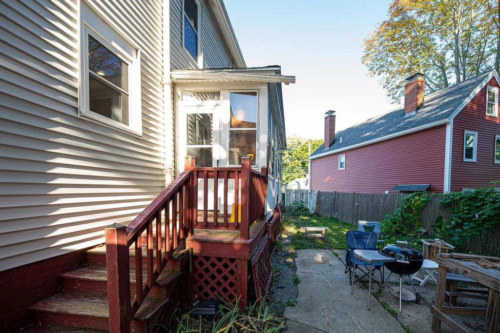 2 Woodbury Avenue Portsmouth NH 03801