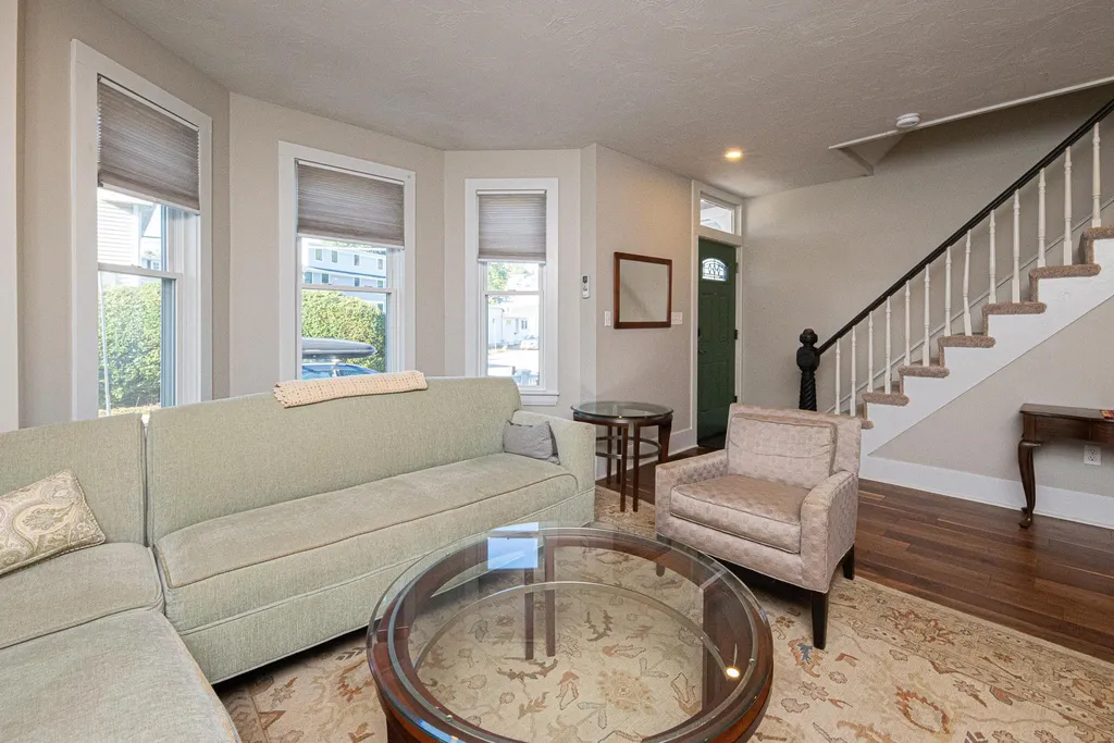 2 Woodbury Avenue Portsmouth NH 03801