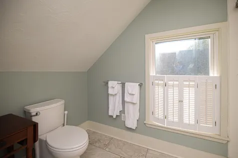 2 Woodbury Avenue Portsmouth NH 03801