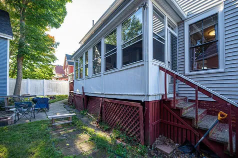 2 Woodbury Avenue Portsmouth NH 03801