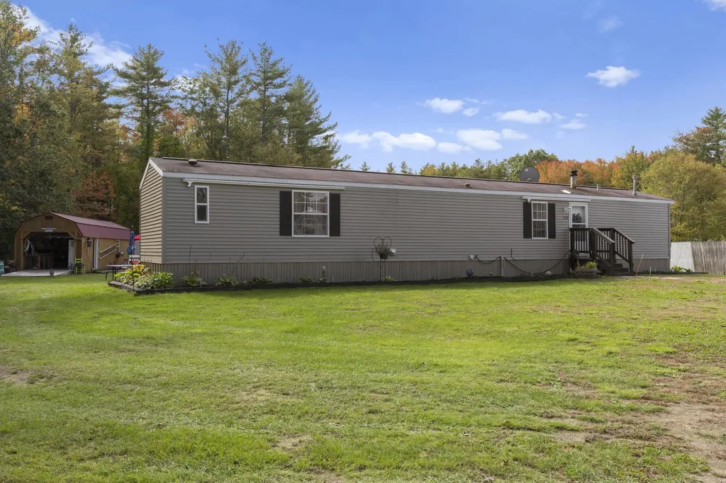129 Salmon Falls Road Rochester NH 03868