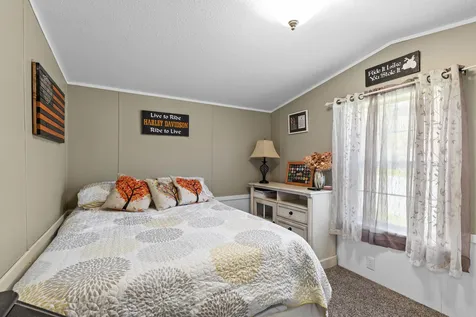 129 Salmon Falls Road Rochester NH 03868