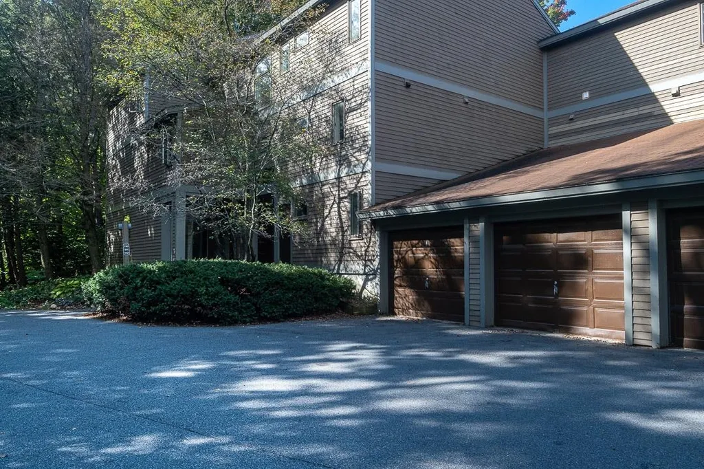 54 East Redrock Drive Burlington VT 05401