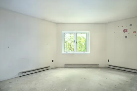 54 East Redrock Drive Burlington VT 05401