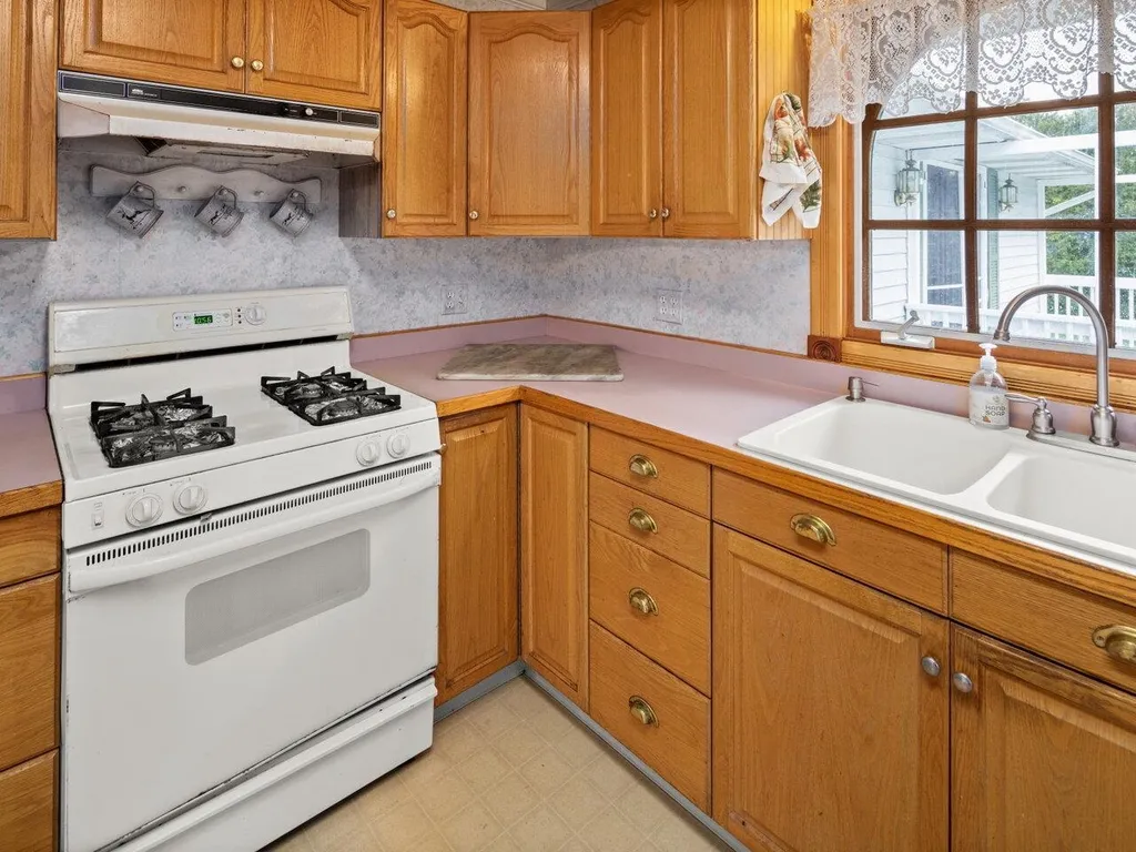 3 Londonderry Lane Essex VT 05452