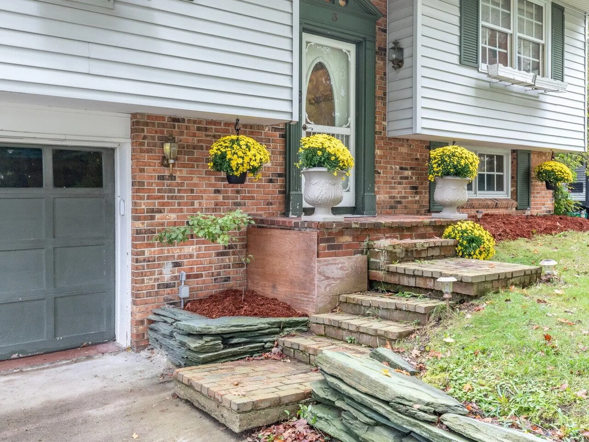 3 Londonderry Lane Essex VT 05452