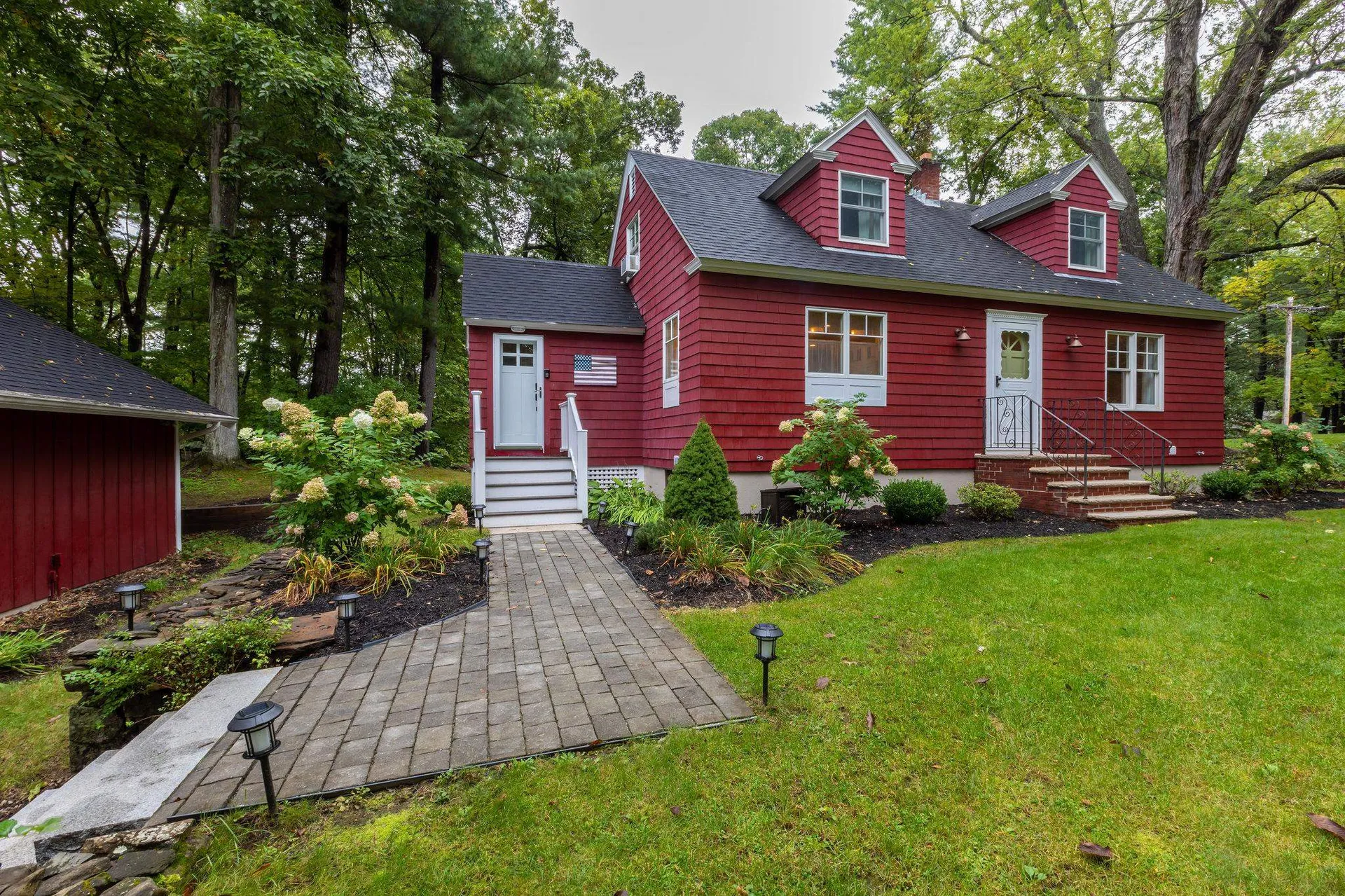 124 Bluff Street Salem NH 03079