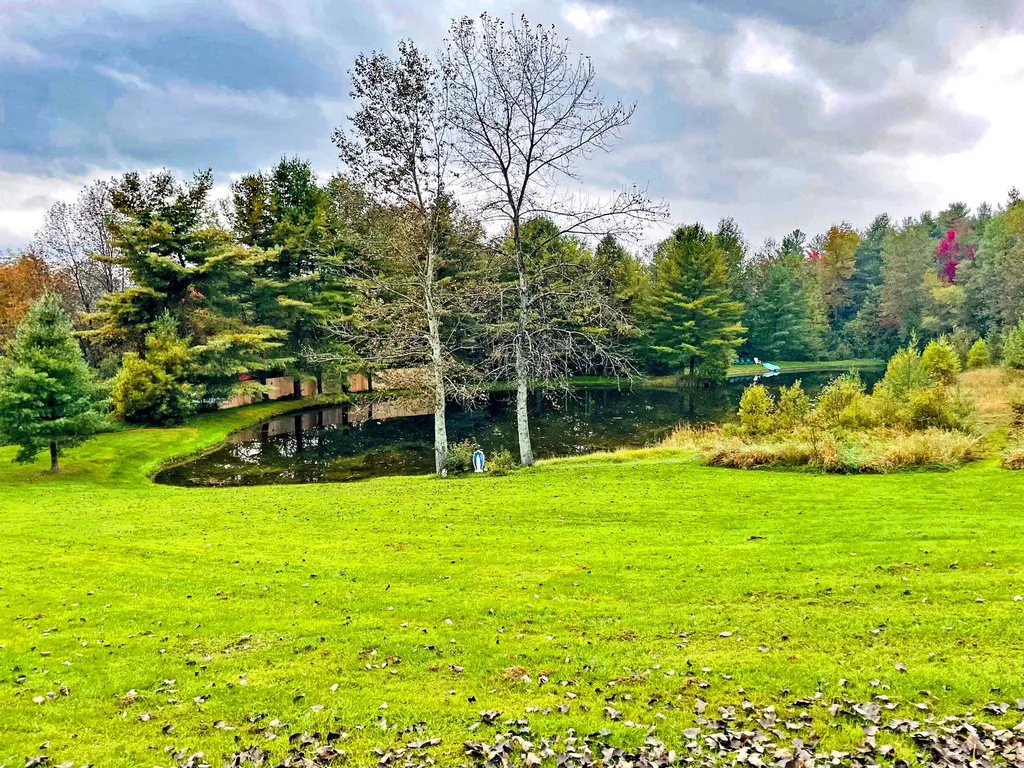 216 Valley View Drive Brookfield VT 05036