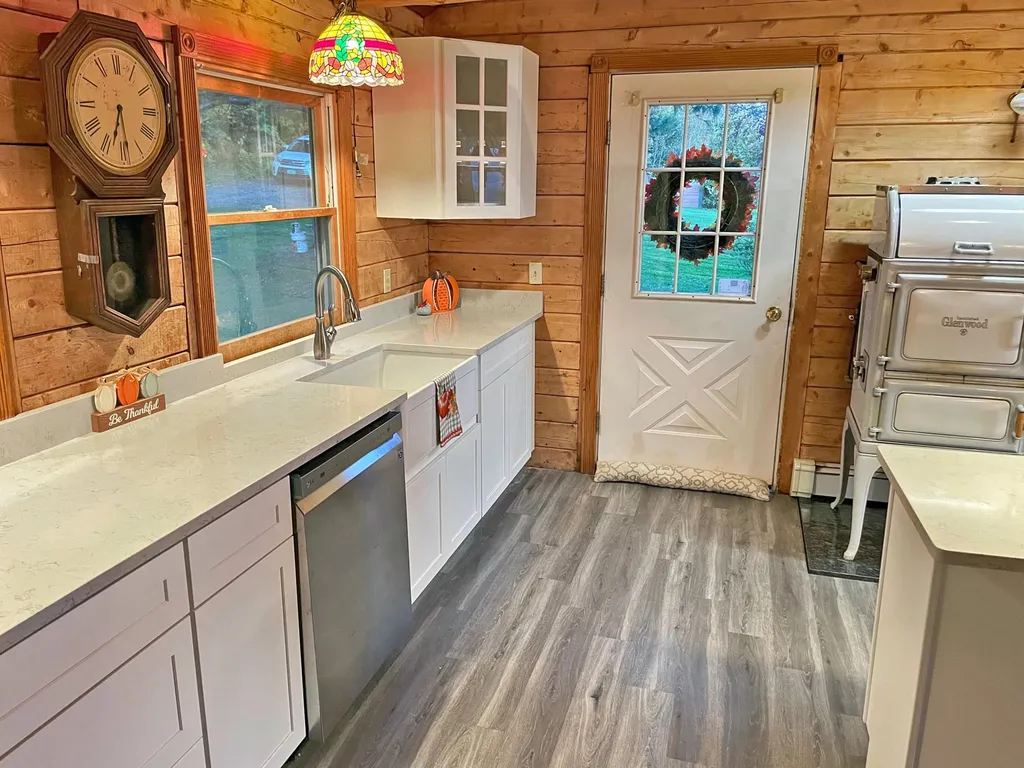 216 Valley View Drive Brookfield VT 05036